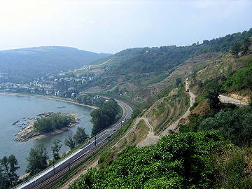 Blick zur&uuml;ck auf Oberwesel